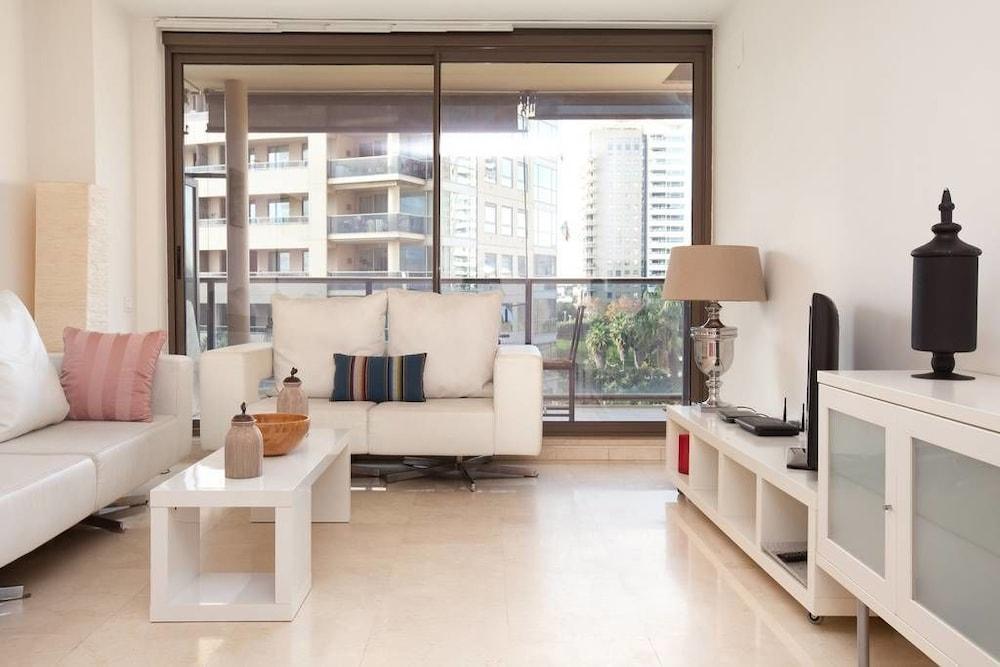 Akira Flats Diagonal Mar Apartments Barselona Dış mekan fotoğraf